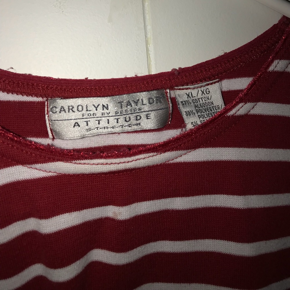 A short sleeve shirt